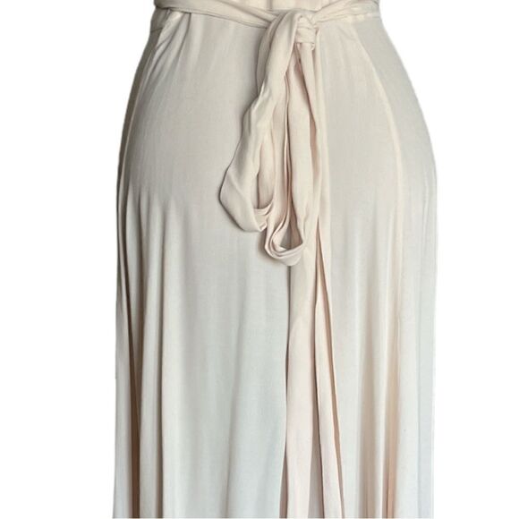 Jen’s pirate booty poppy wrap dress. - Picture 8 of 11